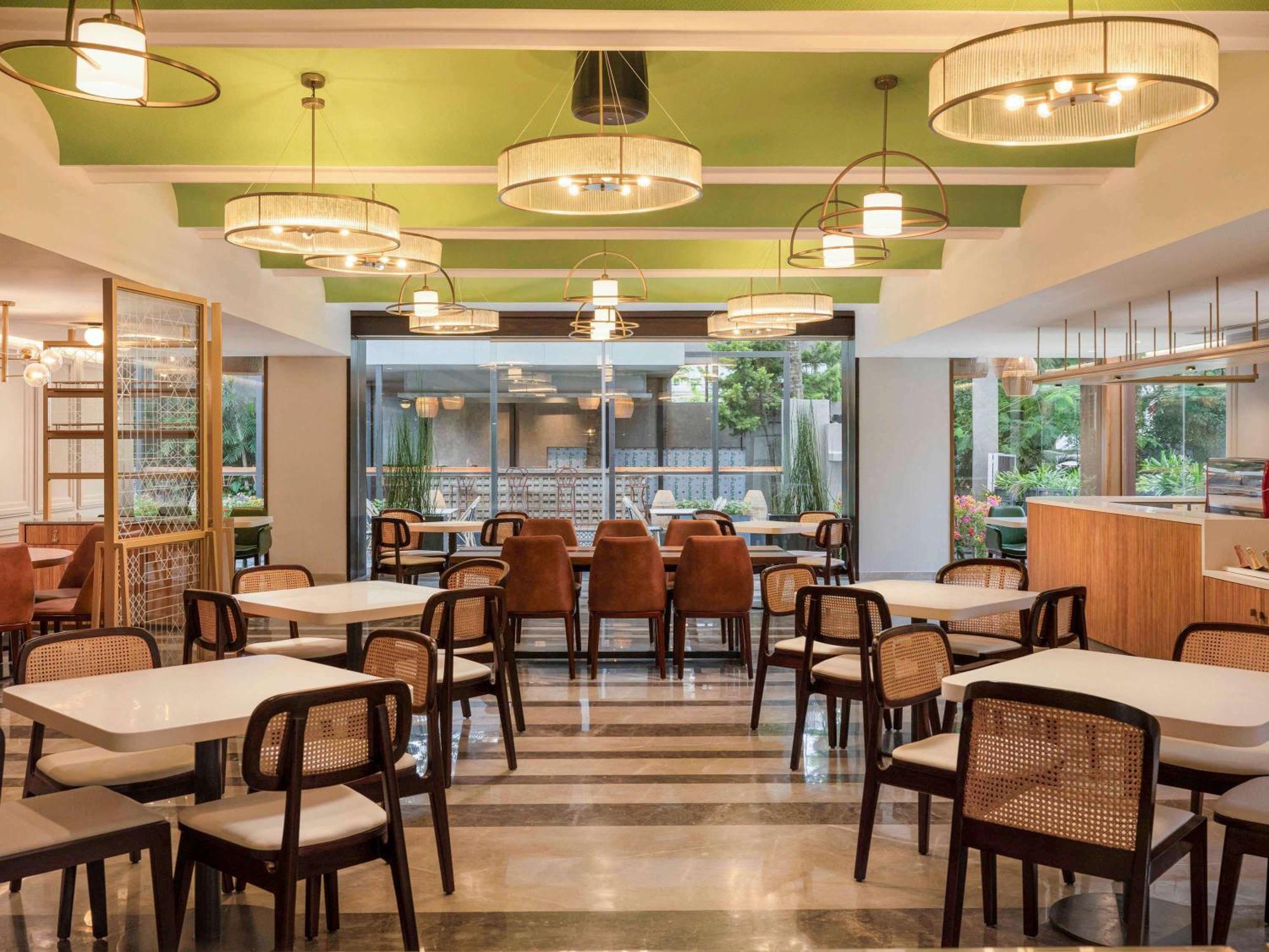 Grand Mercure Bangalore - An Accor Brand Eksteriør billede
